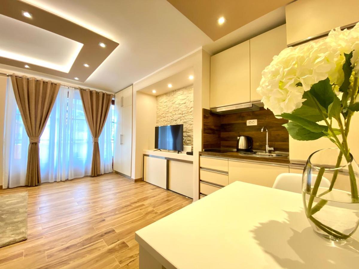 Villa Blanca Risan Eksteriør billede